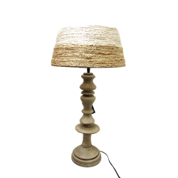 Lampa rzeźbiona z drewna mango z abażurem